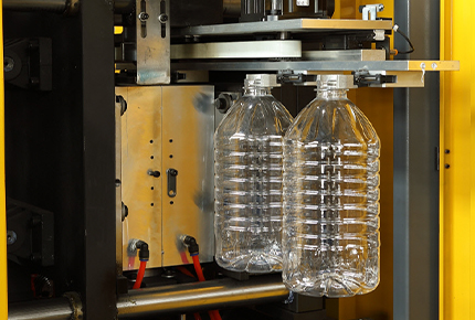 自動(dòng)吹瓶機封口漏氣原因